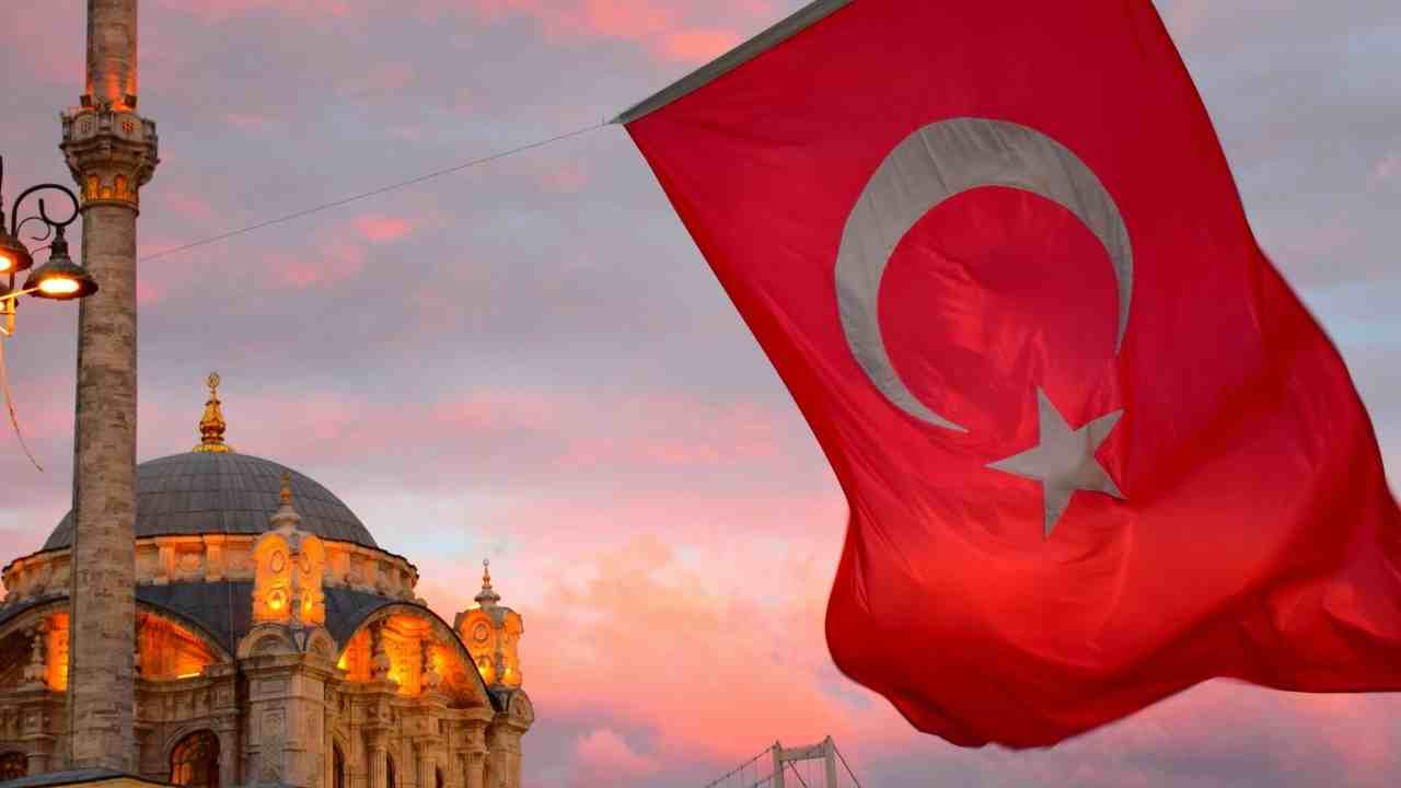 Türkiye Gündemini Yakından Takip Etmenin Yolu