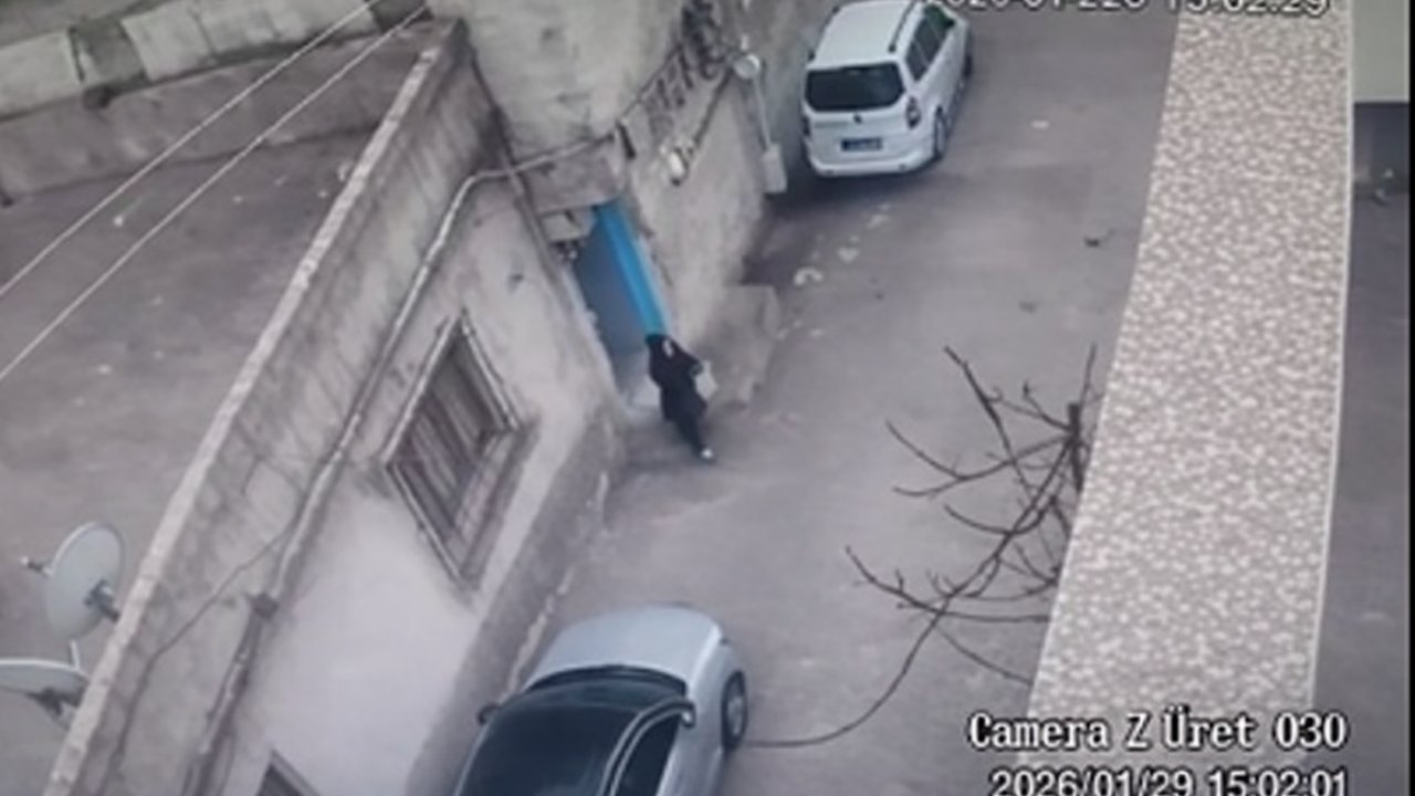 Gaziantep’te Bu 3 Kadına Dikkat: Kapıları Çalıp Altınları Alıyorlar İddiası