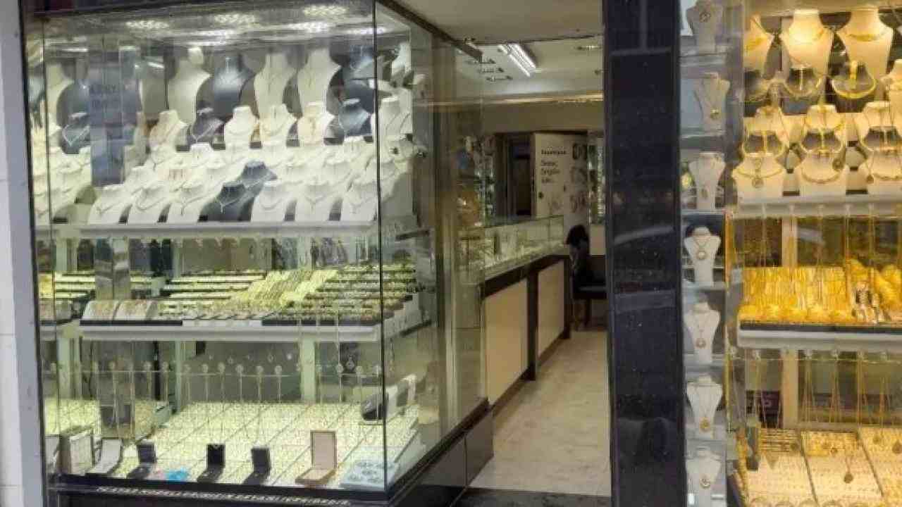 Gaziantep'in Komşu İli Şanlıurfa’da kuyumcu soygunu: 1 polis yaralı