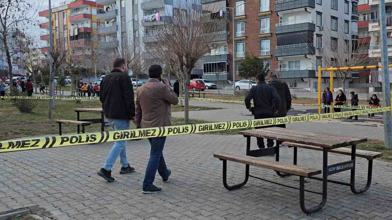 Gaziantep'te Parkta Dehşet: Genç Kızların Kavgası Kanlı Bitti!