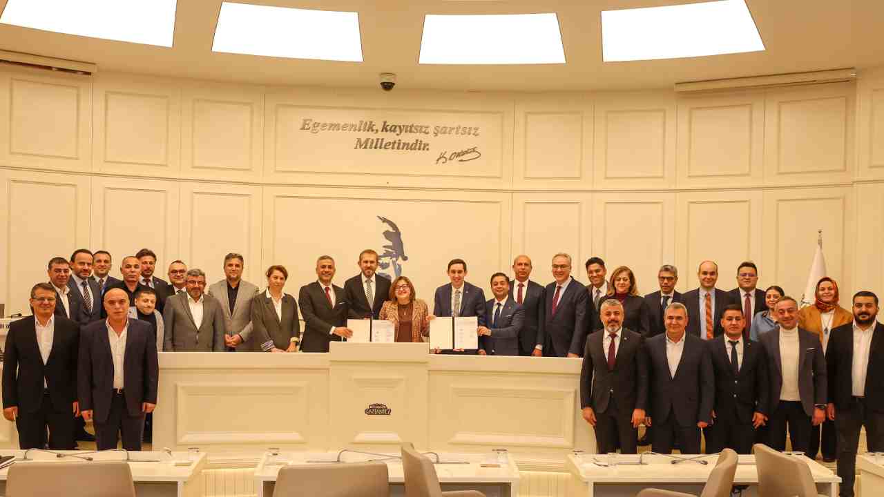 Gaziantep Büyükşehirden Personele Rekor Zam!