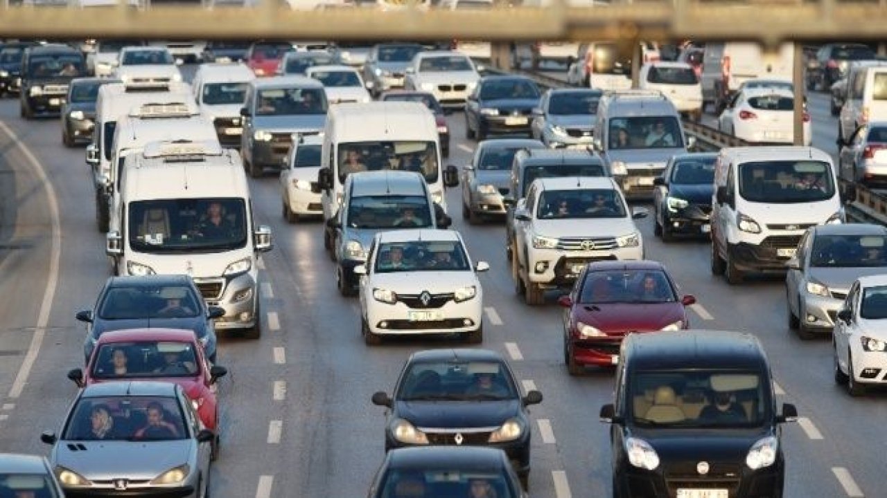 Trafiğe kayıtlı araç sayısı 22,8 milyon oldu