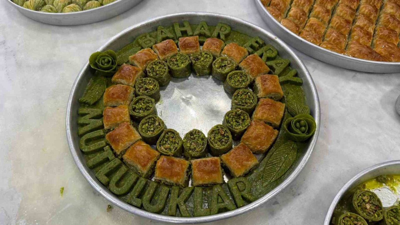 Gaziantep’ten Türkiye’ye Yayılan Trend: 5 Bin TL’lik Baklava Tepsileri