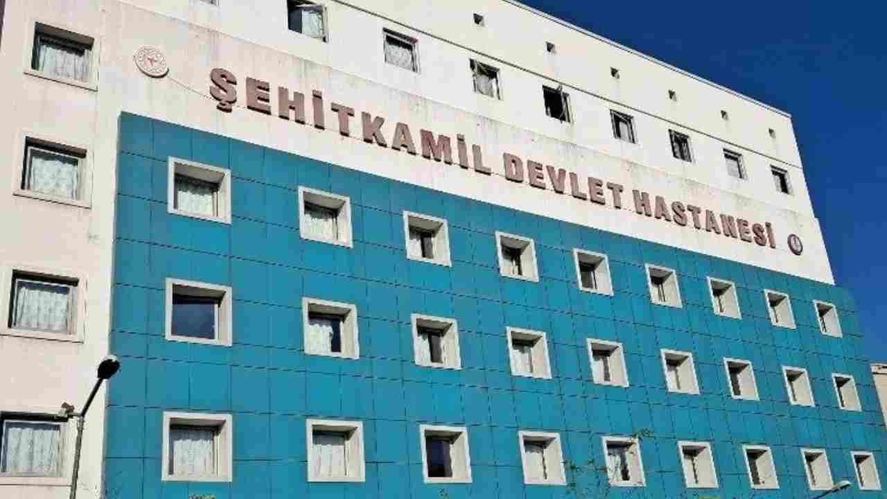 Gaziantep'te Ortaokulda 10 Öğrenci Hastanelik Oldu, Veliler İsyan Etti