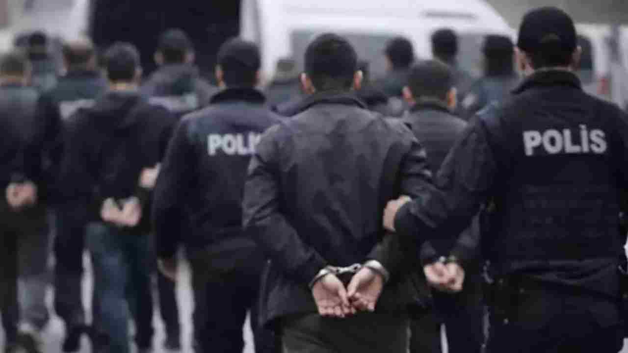 Ankara merkezli Gaziantep dahil 9 ilde ‘Sazan sarmalı’ operasyonu: 13 kişi tutuklandı