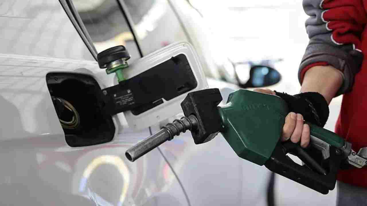 6,69 TL’lik Akaryakıt Artışı İptal Edildi