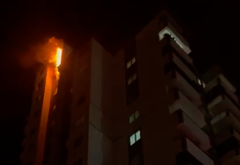 Gaziantep'te 16 Katlı Binada Yangın!