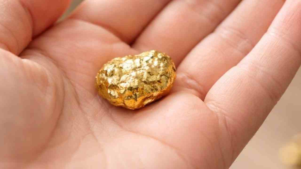 Gaziantep'te çoğu kişi çöpe atıyor ama içinde 22 ayar altın var