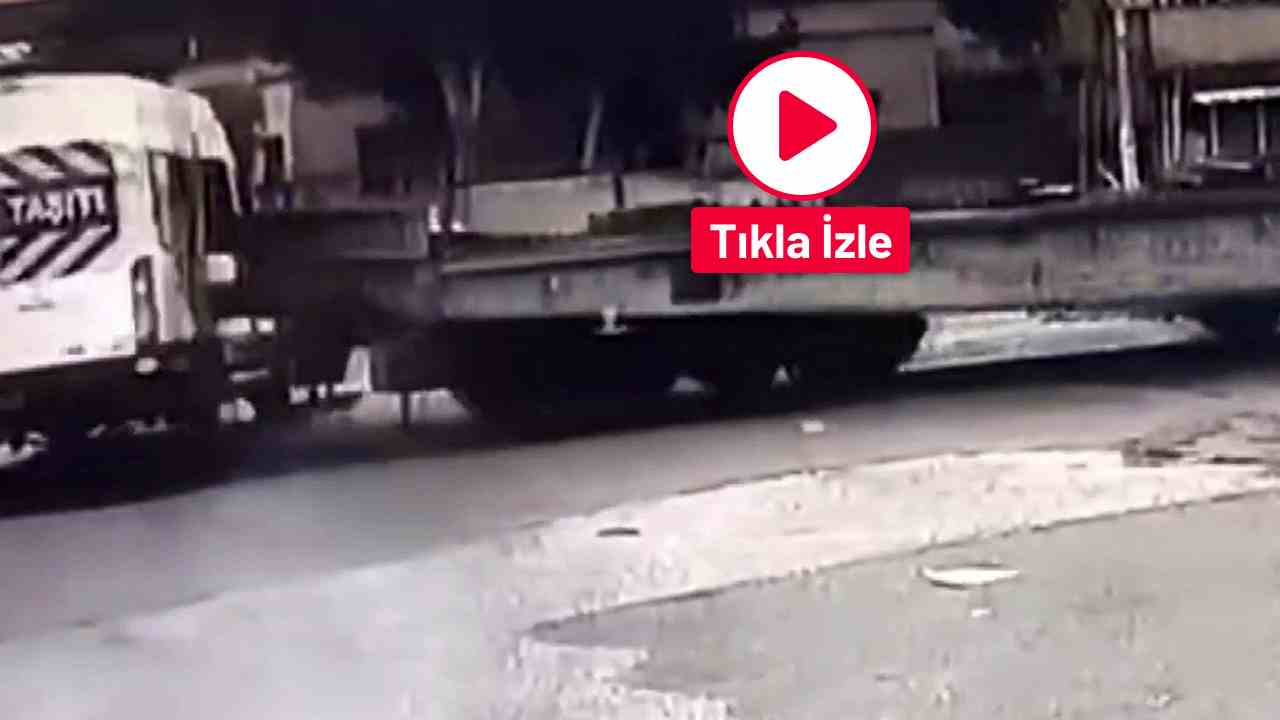 Gaziantep'te öğrenci servisine tren çarptı: O anlar kamerada