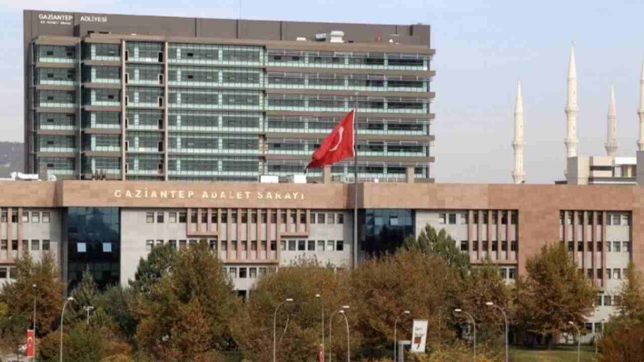 Gaziantep'te Eski Eşine Kurşun Yağdırıp Öldürmüştü! Ceza yağdı