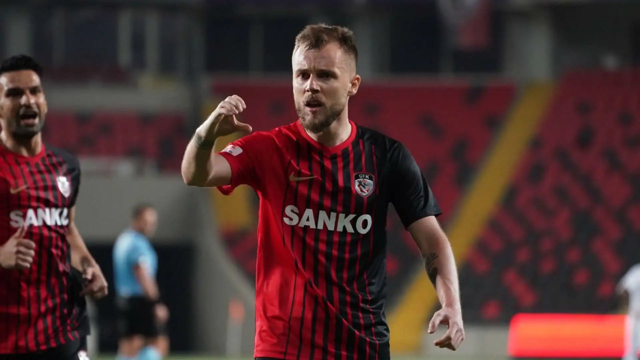 Gaziantep FK’da Zor Karar! Kim Kalacak Kim Gidecek?