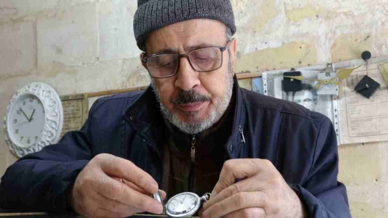 Gaziantep'te 65 yıldır zamana ayar veriyor