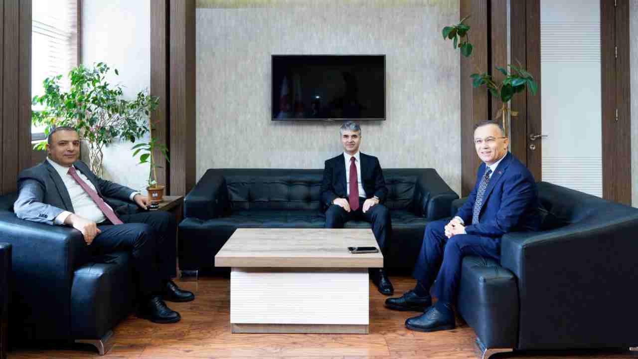 Vali Çeber’den Adliyeye Önemli Ziyaret