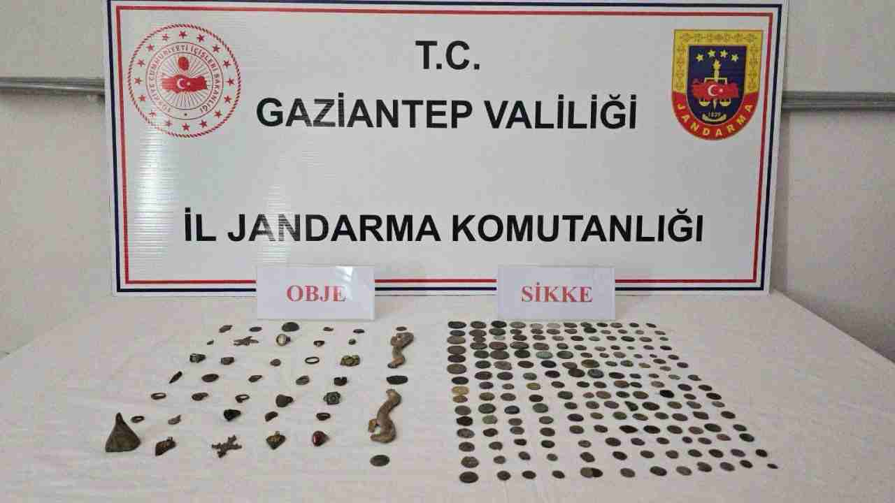 Gaziantep'te Roma Hazinesi Ele Geçirildi!