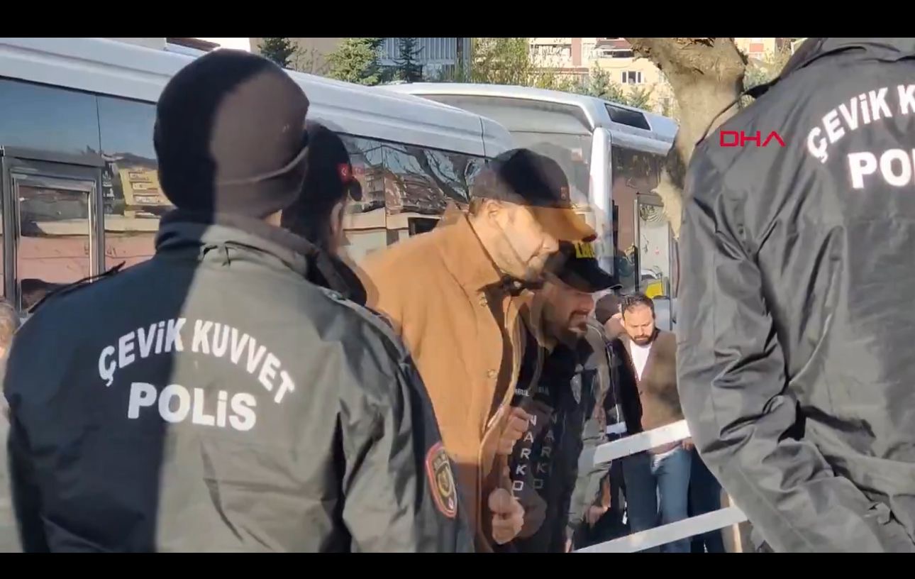 Gaziantep’li Ünlü Diş Hekimi Eyüp Çelik Uyuşturucu ve Fuhuş Soruşturmasında Tutuklandı