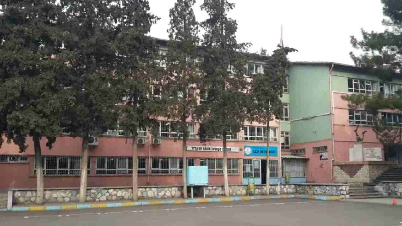 Gaziantep’in Sembol Okulu Tarihe Karışıyor! Binlerce Mezun Vermişti