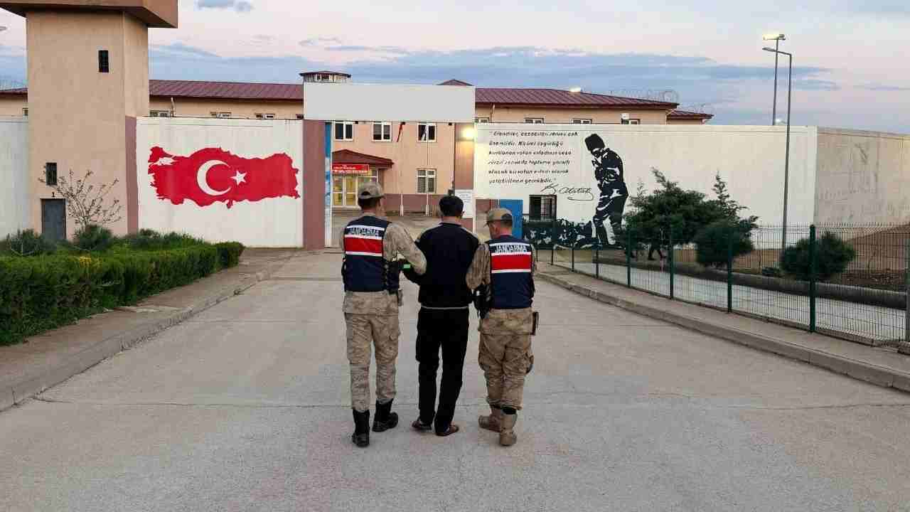 Gaziantep’te 26 Yıl Hapis Cezalı Firari Kıskıvrak Yakalandı!