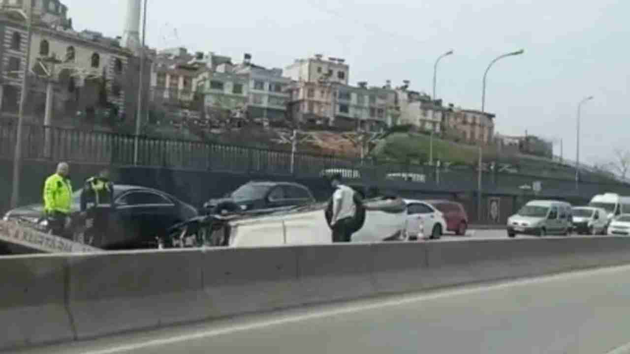 Gaziantep İpekyolu’nda Korkutan Kaza: Araç Takla Attı!
