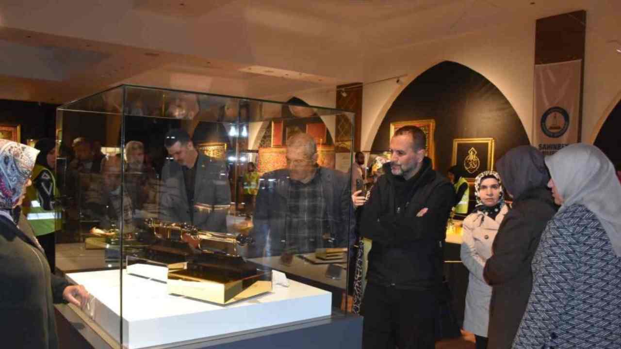 Gaziantep’te Yüz Binlerce Vatandaş Oraya Akın Etti