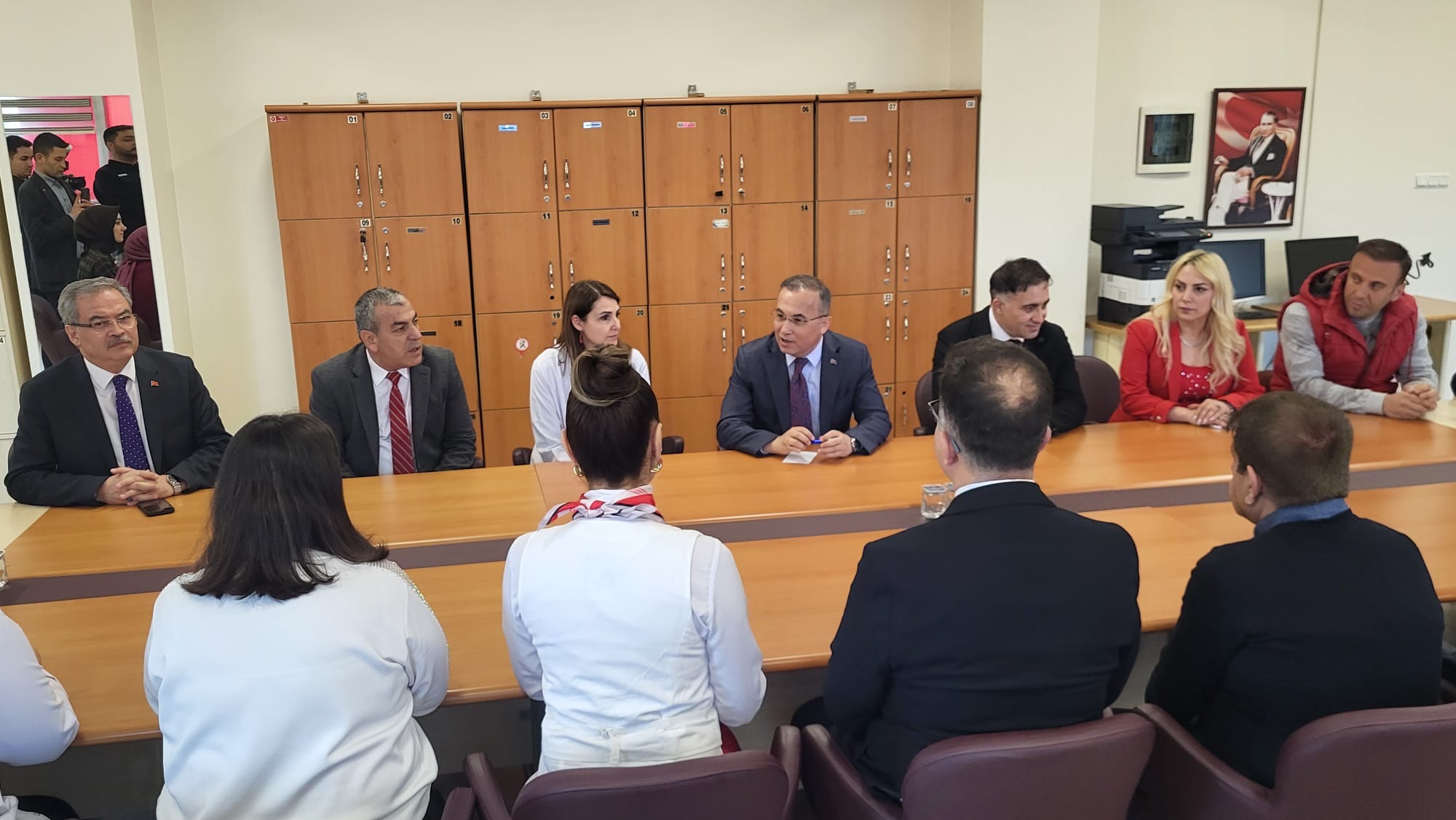 Gaziantep Valisi Kemal Çeber’den Yasemin Erman Balsu Anadolu Lisesi’ne Ziyaret