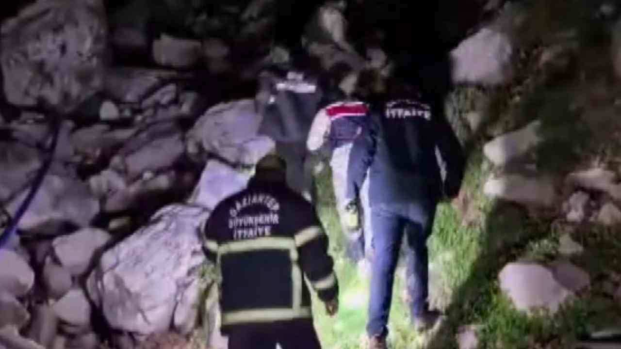 Gaziantep’te ot toplamak için gittiği ormanlık alanda mahsur kalan şahıs kurtarıldı