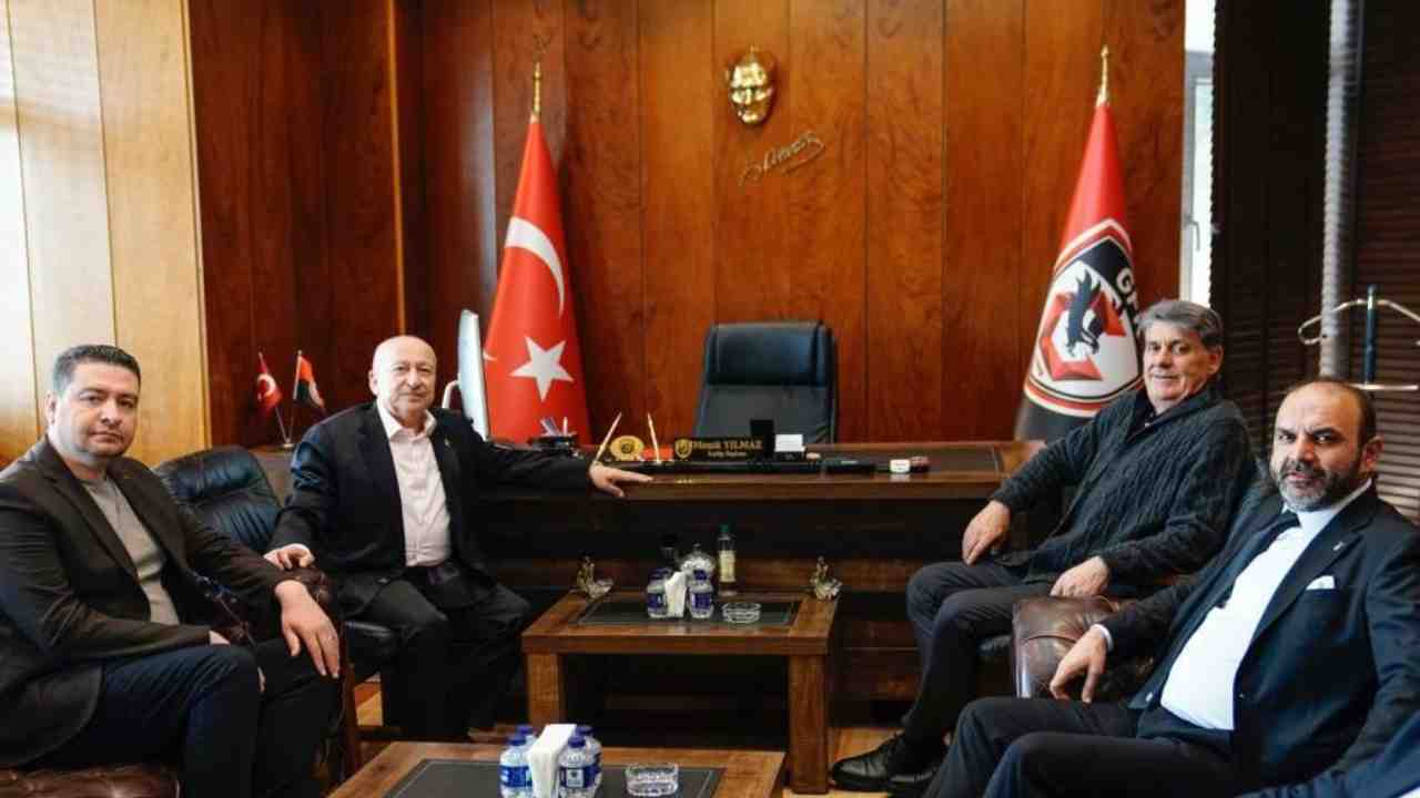 Beşiktaş Başkanı Adalı’dan Gaziantep FK Başkanı Memik Yılmaz'a Maç Öncesi Ziyaret