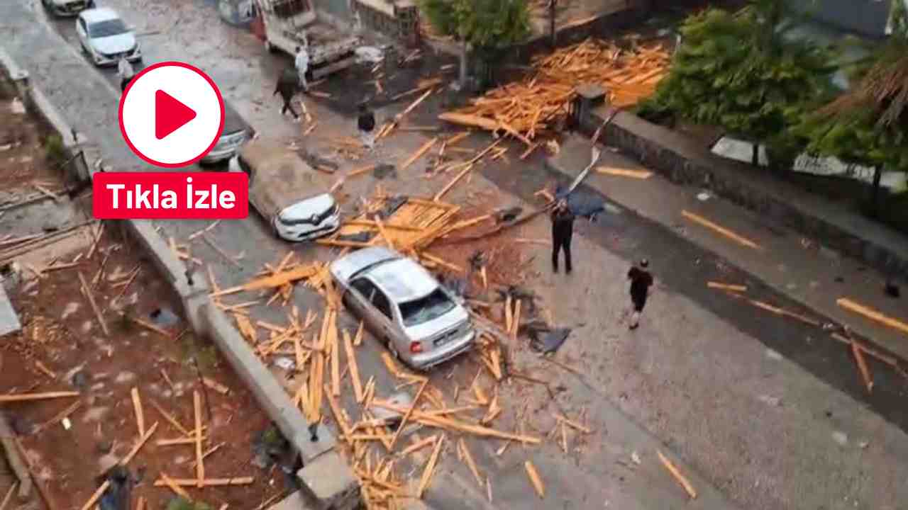 Gaziantep’te şiddetli yağış bir evin çatısını yıktı, vatandaş yaşadıklarını canlı yayında ağlayarak anlattı