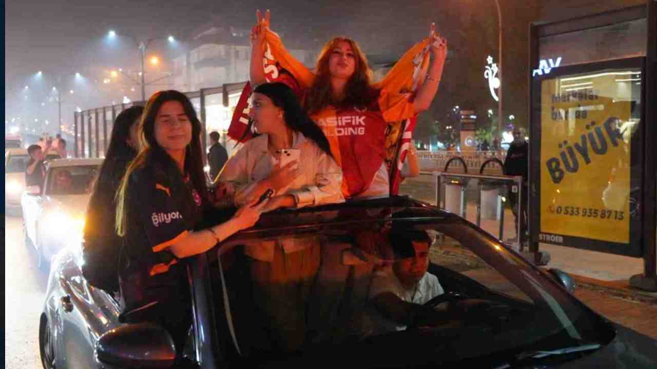 Gaziantep’te Galatasaray’ın 26. şampiyonluğu kutlandı