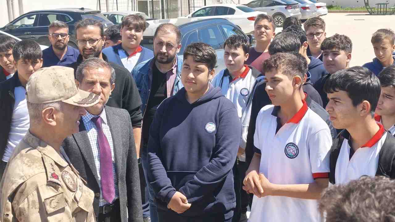 Gaziantep İl Jandarma Komutanından Okullarda Güvenlik Denetimi
