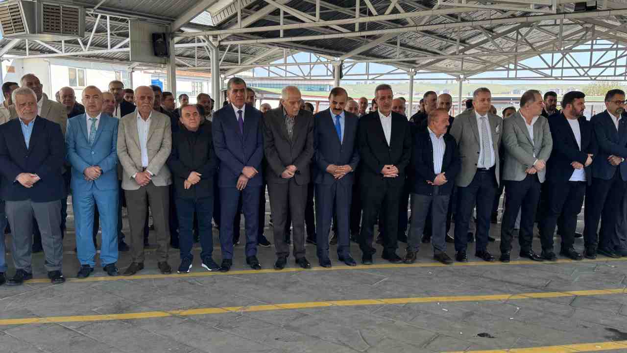 Cemal Değer Dualarla Uğurlandı