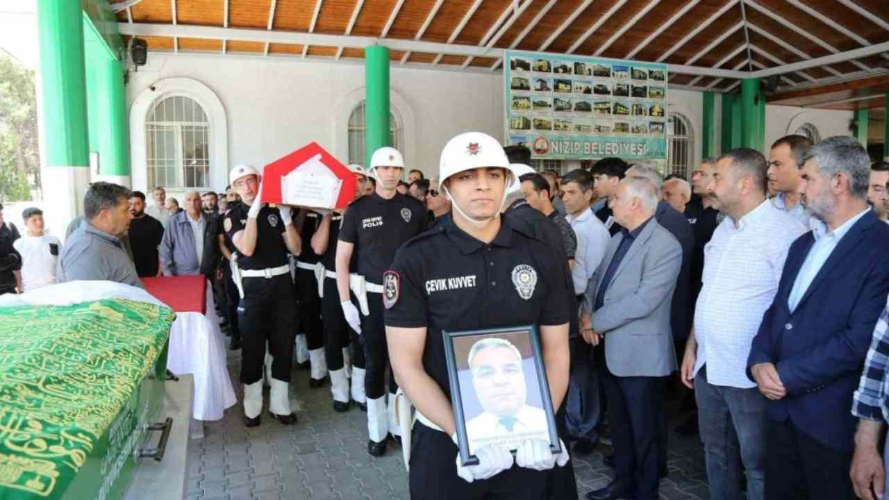 Gaziantep Emniyetinde Hüzünlü Veda! Polis Memuru Son Yolculuğuna Uğurlandı