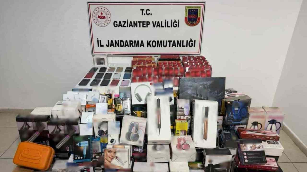 Gaziantep’te 1,2 milyon TL değerinde kaçak malzeme ele geçirildi: 1 gözaltı