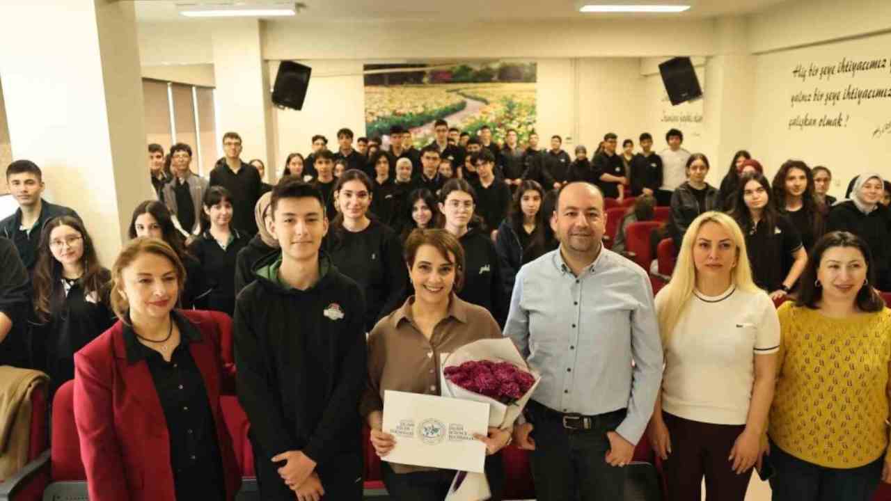 GİBTÜ bilim söyleşileri başarıyla tamamlandı
