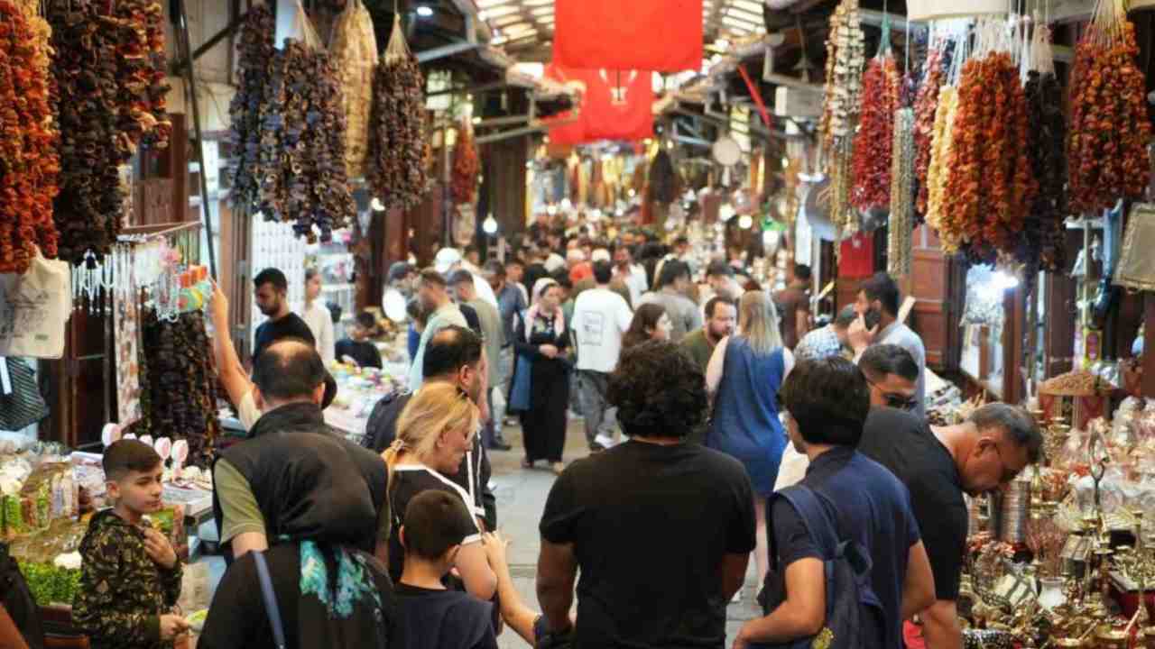 Gaziantep’te 9 günlük bayram tatilinde yoğunluk yaşanıyor