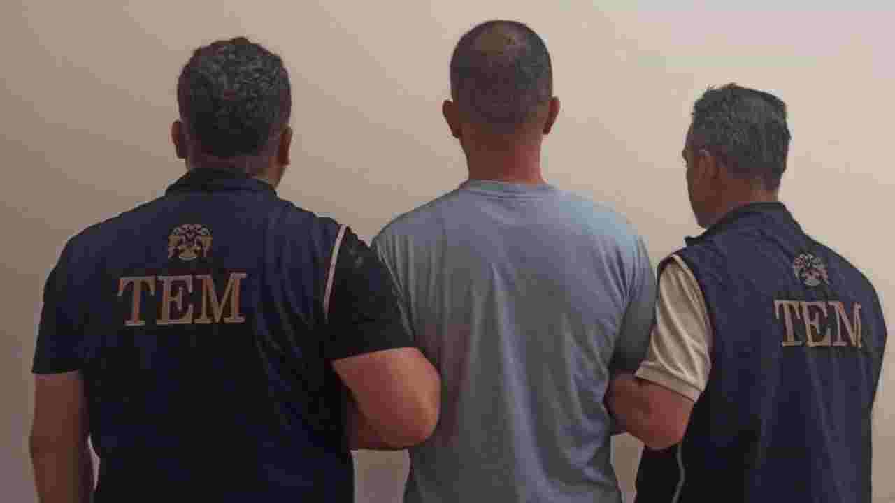 Gaziantep'te kesinleşmiş hapis cezasıyla aranan FETÖ firarisi yakalandı