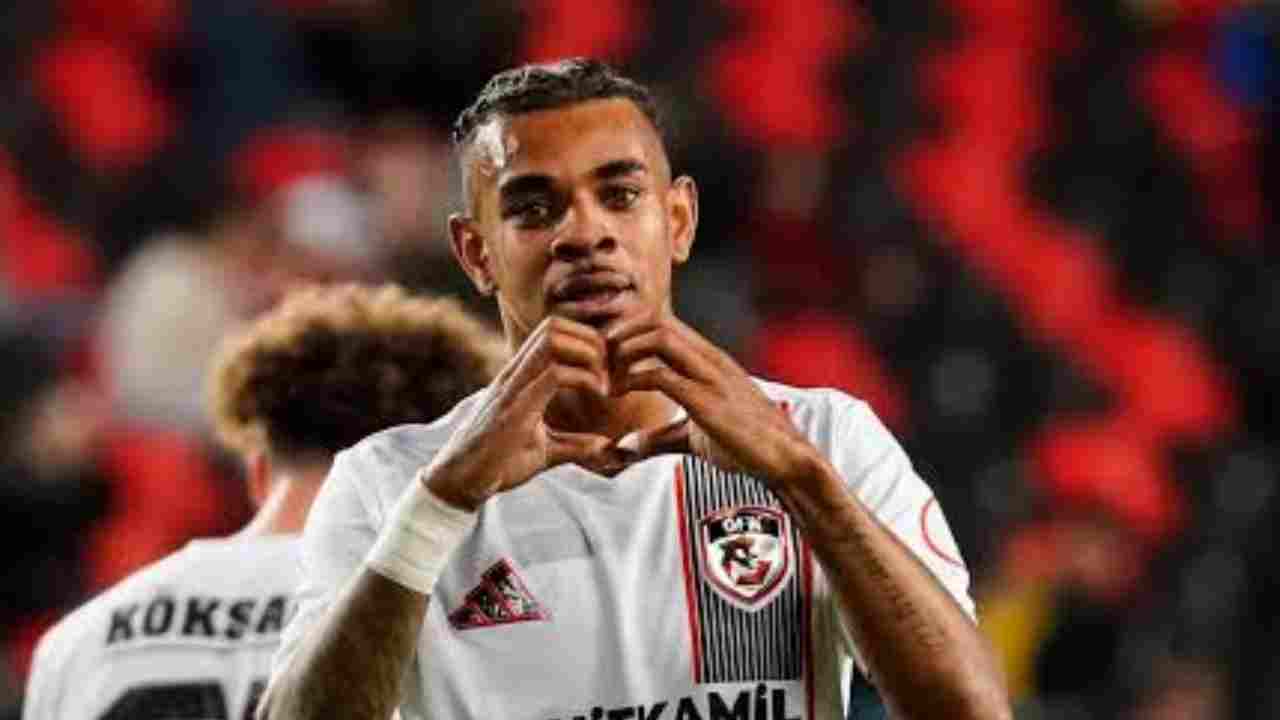 Gaziantep FK'da Bacuna Gelişmesi! İki Kulüp Resmi Teklif Yaptı