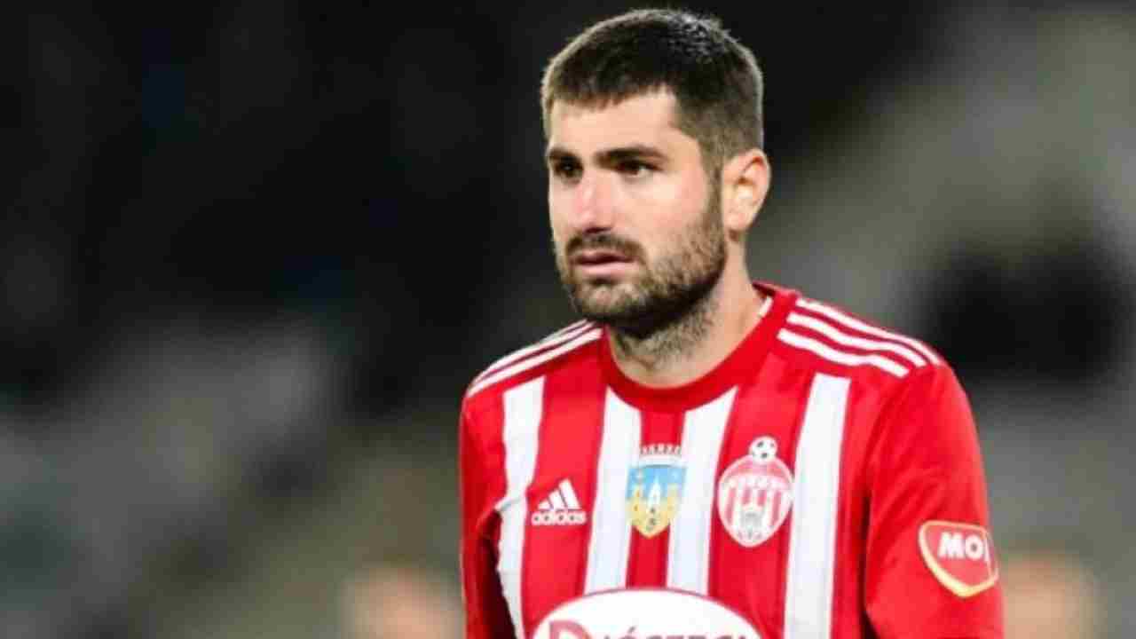 Gaziantep FK'dan Sol Bek Hamlesi! Radoi'nin Eski Gözdesi Gündemde