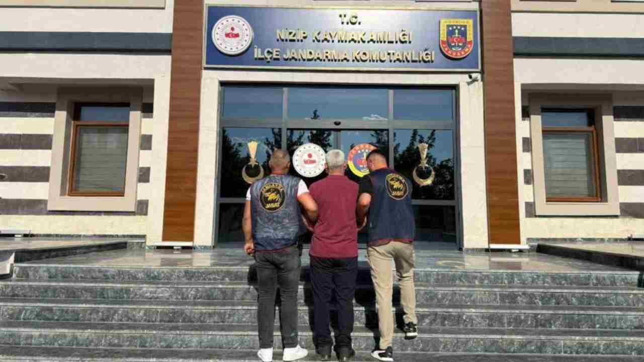 Gaziantep'te kesinleşmiş 6 yıl cezayla aranan FETÖ/PDY üyesi yakalandı
