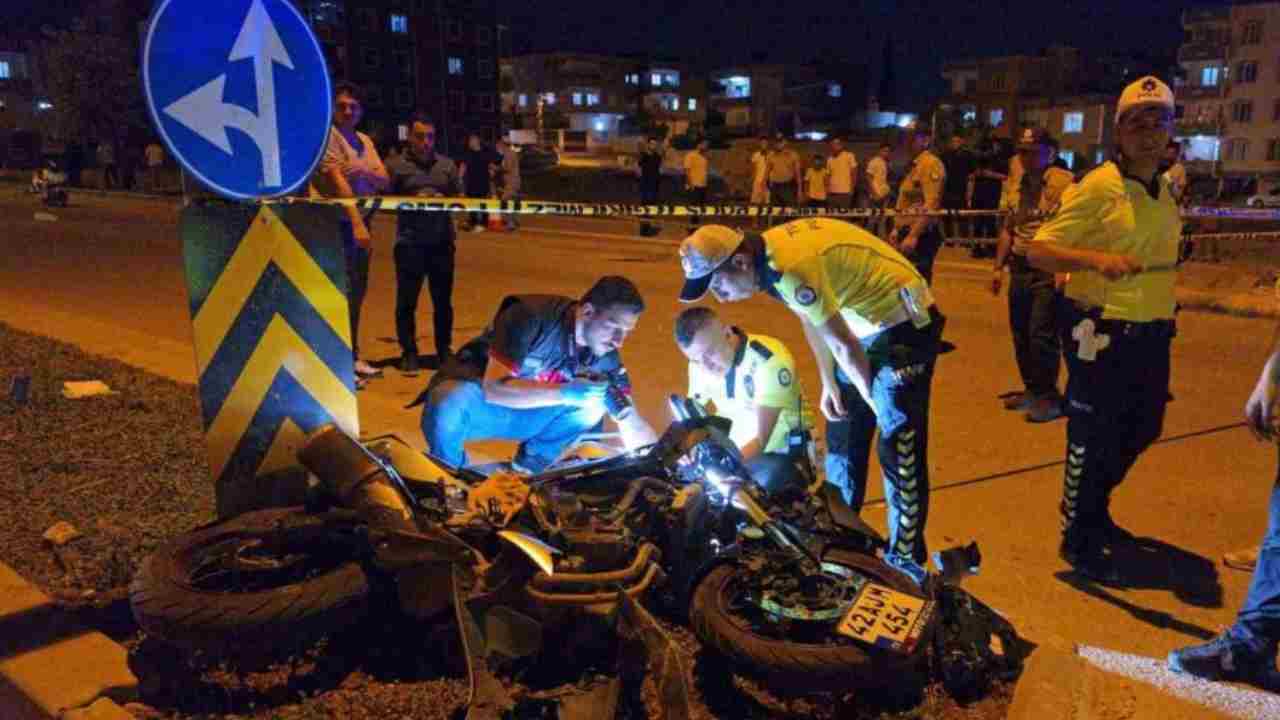 Gaziantep'te feci motosiklet kazası! 4 yaralı