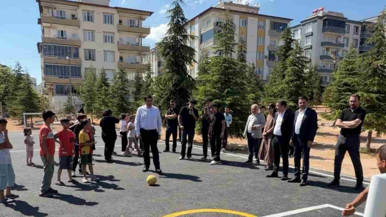 Şehitkamil’de atıl alan dev parka dönüştü