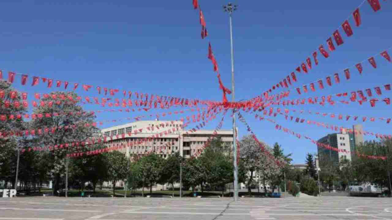Gaziantep, Şanlıurfa ve Kilis'te Hayat Durdu...
