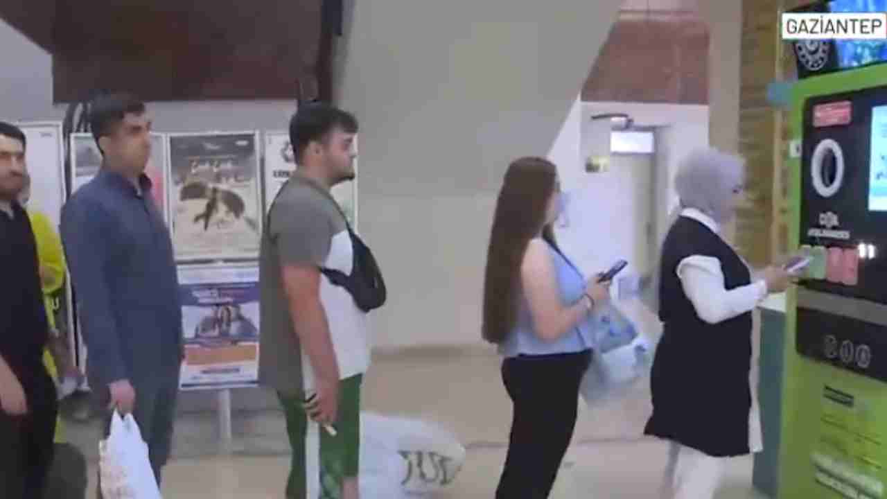 Gaziantep'te Şişe ve Kutular Paraya Dönüşüyor: İşte Kentteki Tüm Depozito (DOA) Noktaları