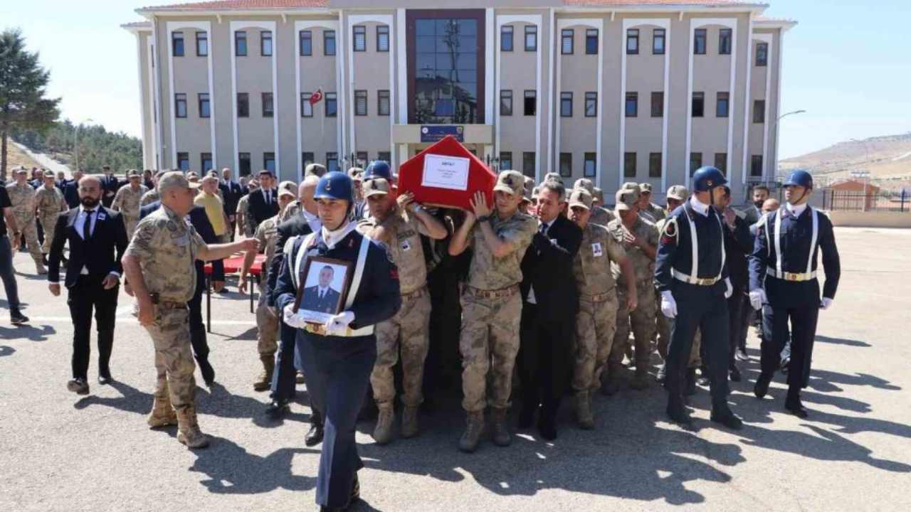 Gaziantepli Uzman Çavuş Selçuk Topaloğlu'na Hüzünlü Veda