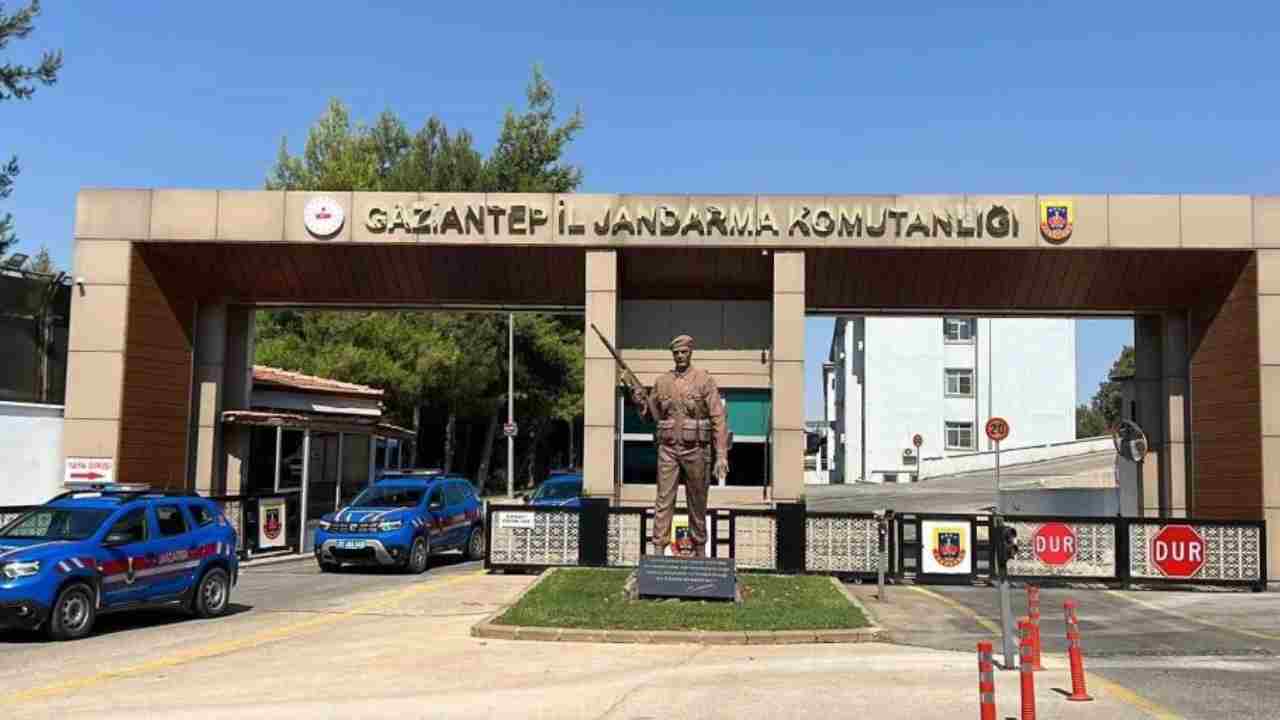 Gaziantep'te Aranan Şahıslara Büyük Operasyon: 2 Bin 35 Kişi Yakalandı