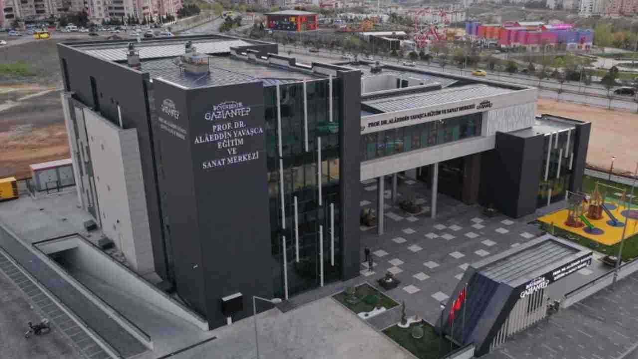 Türkiye Gaziantep'teki LGS'deki Başarıyı Konuşuyor! GASMeK LGS'ye Damga Vurdu