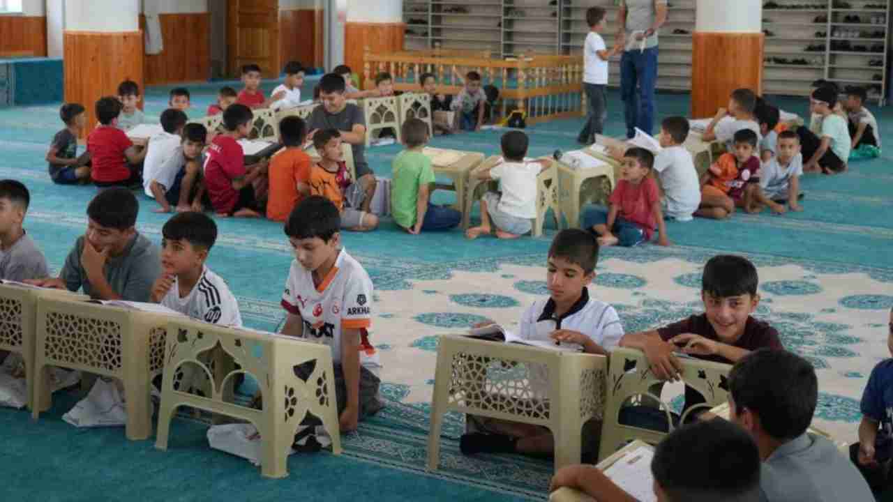 Gaziantep’te Yaz Kur’an Kurslarına yoğun ilgi