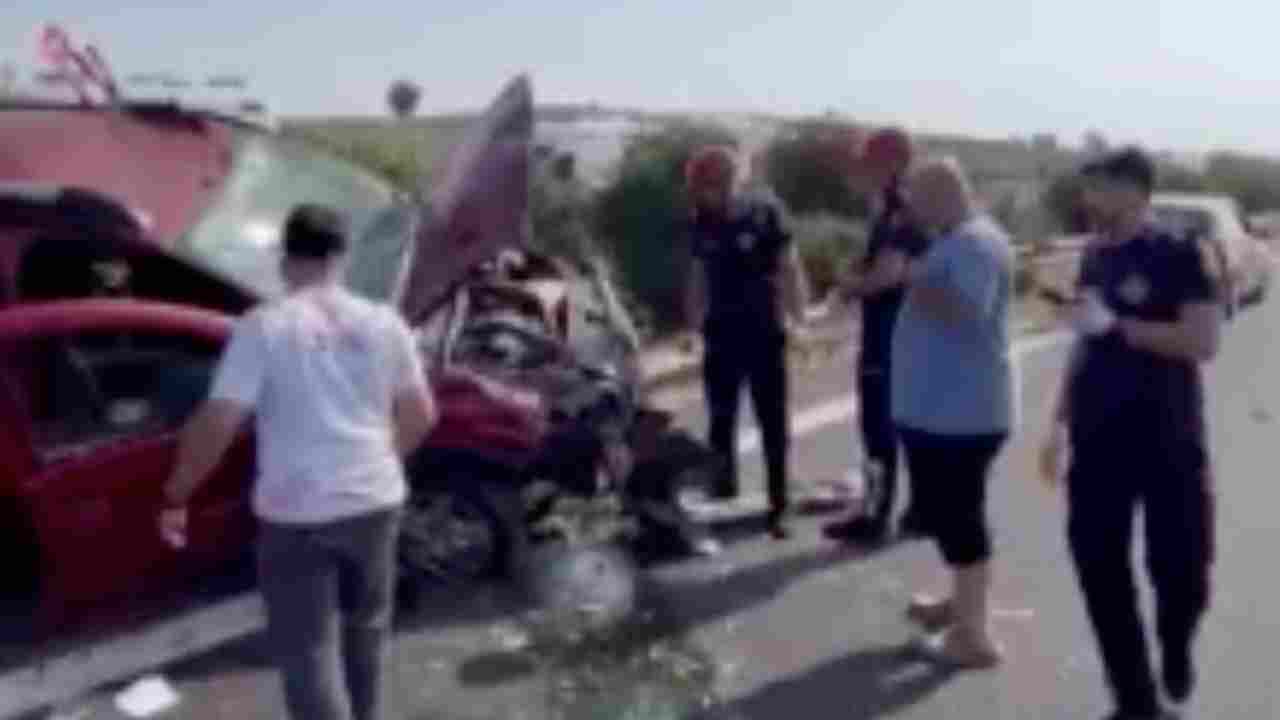 Gaziantep Otoyolu’nda otomobil bariyerlere çarptı: 1’i çocuk 5 yaralı