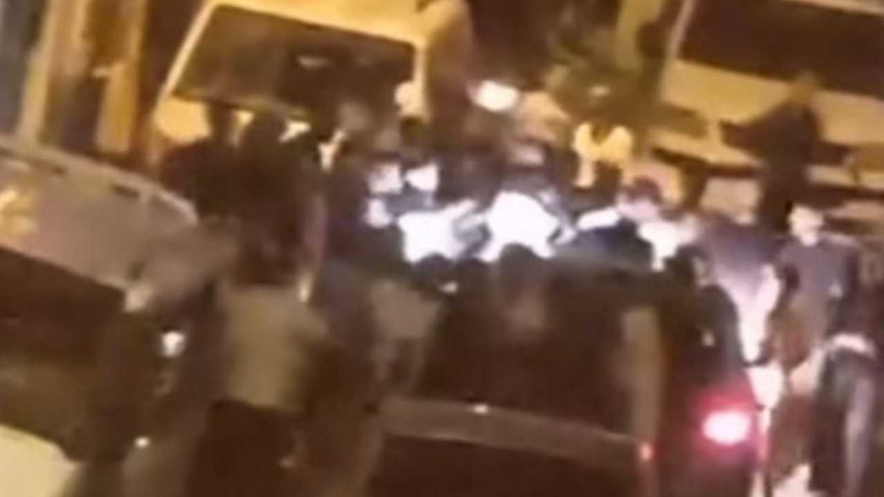 Gaziantep'te Gece Yarısı Dehşeti: Mahalle Birbirine Girdi, Yaralılar Var!