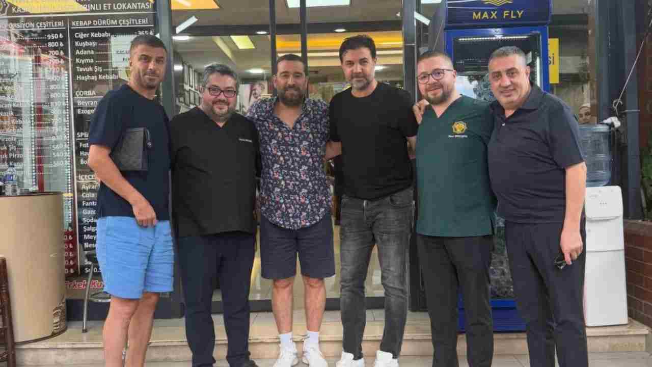 Gaziantepspor'un Efsaneleri ve Ünlü Sanatçı Ümit Yaşar Kasap Halil Usta'da