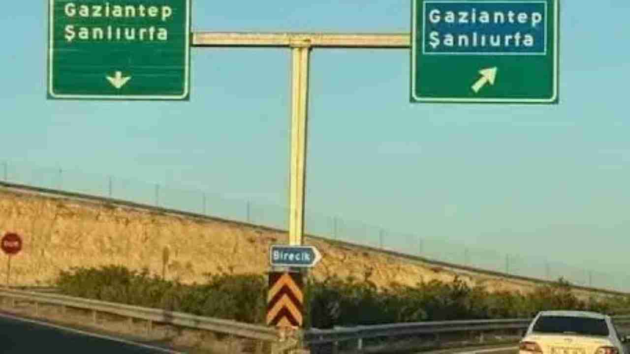 Gaziantep Yolu Tıkandı! Çileden Çıkan Urfalılar Gaziantep'e Akın Ediyor